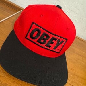 Obey Snapback Hat Mens OSFM Red Black Good Condition Embroidered Box Logo Cap